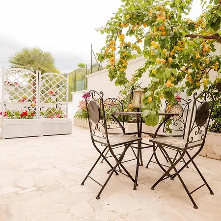 Dimora Le Camelie Apartman Vieste