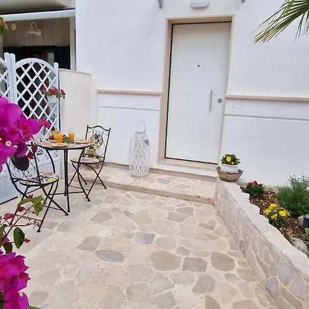 شقة Dimora Le Camelie