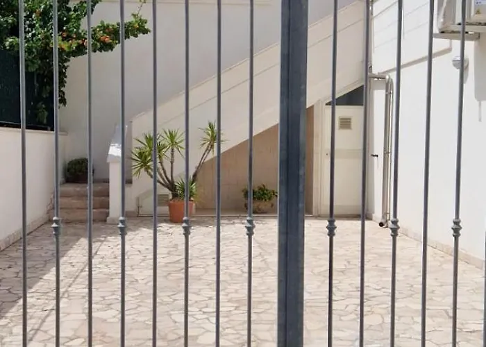 דירה Dimora Le Camelie *